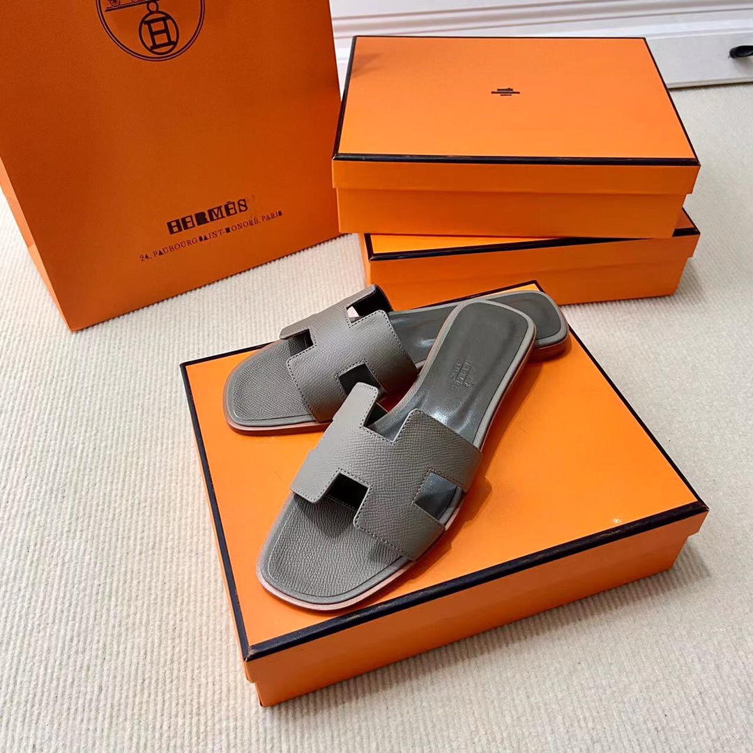 에르메스 올수공 오란 슬리퍼 샌들 앱송 82